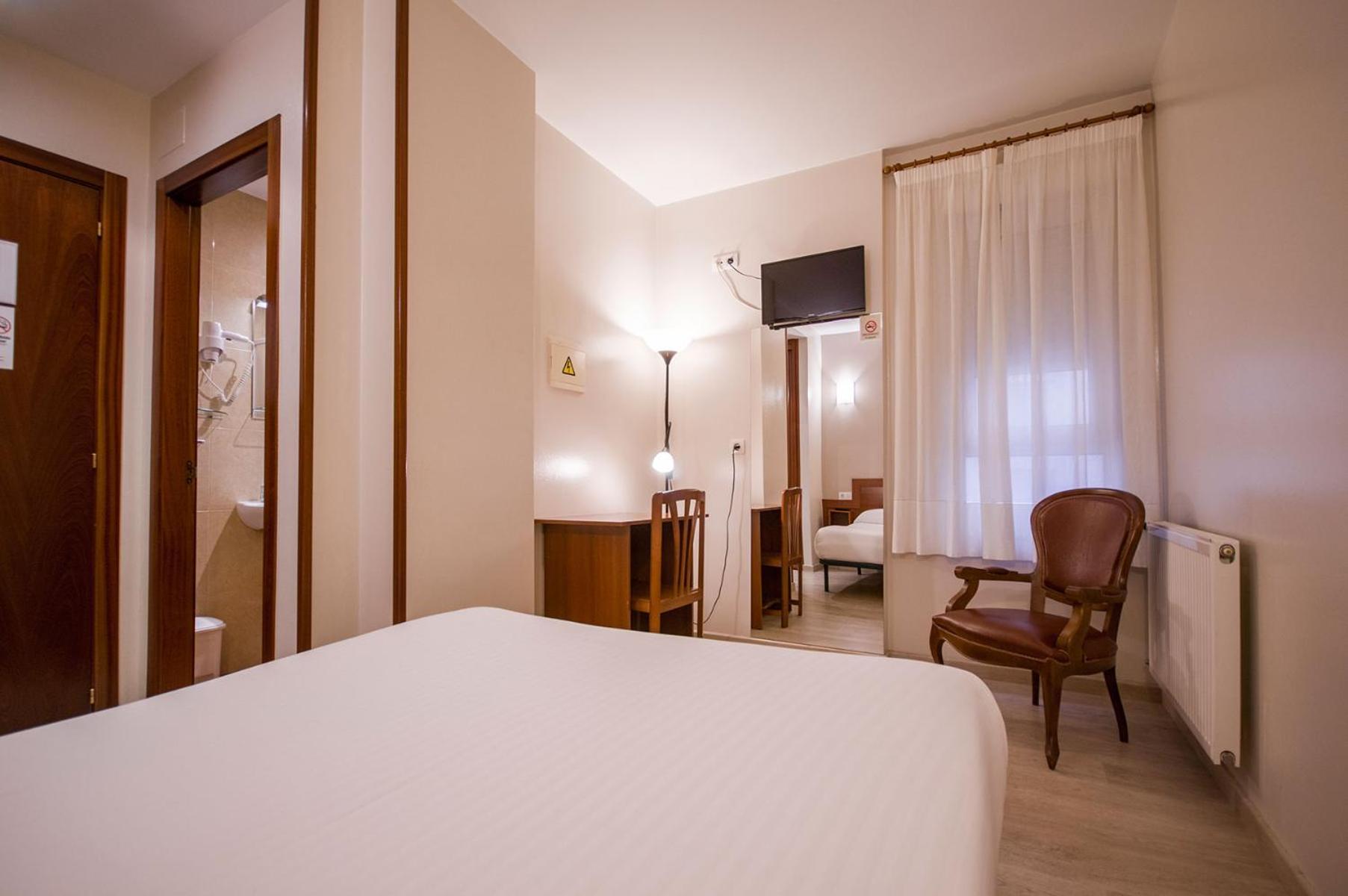 U-Hotel Dario Lugo Exterior photo